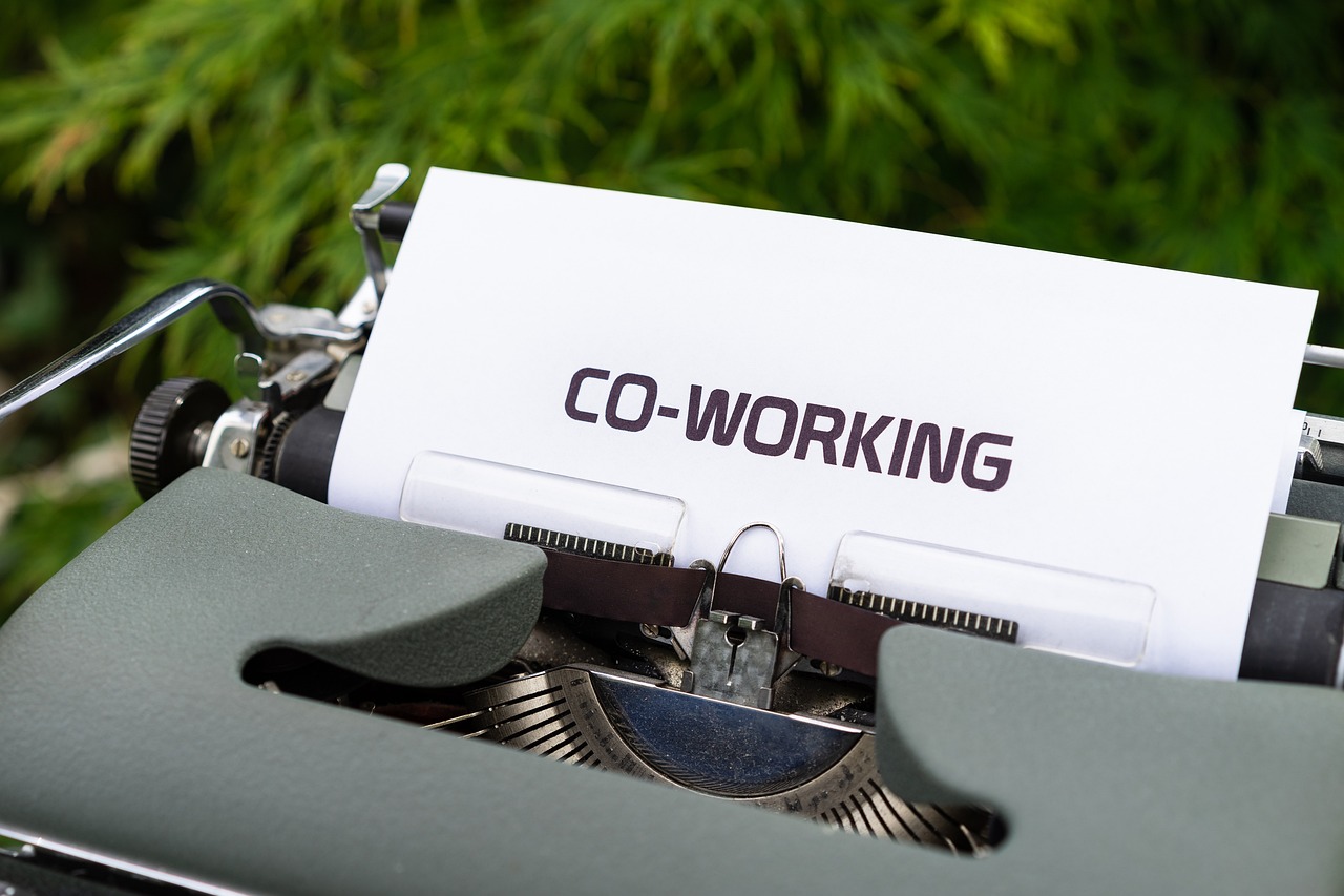 Quels sont les avantages et limites de l’externalisation pour les PME ?