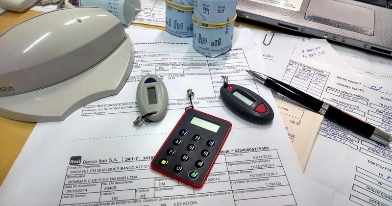 Que se passe-t-il si un registrar ferme ou est racheté ?